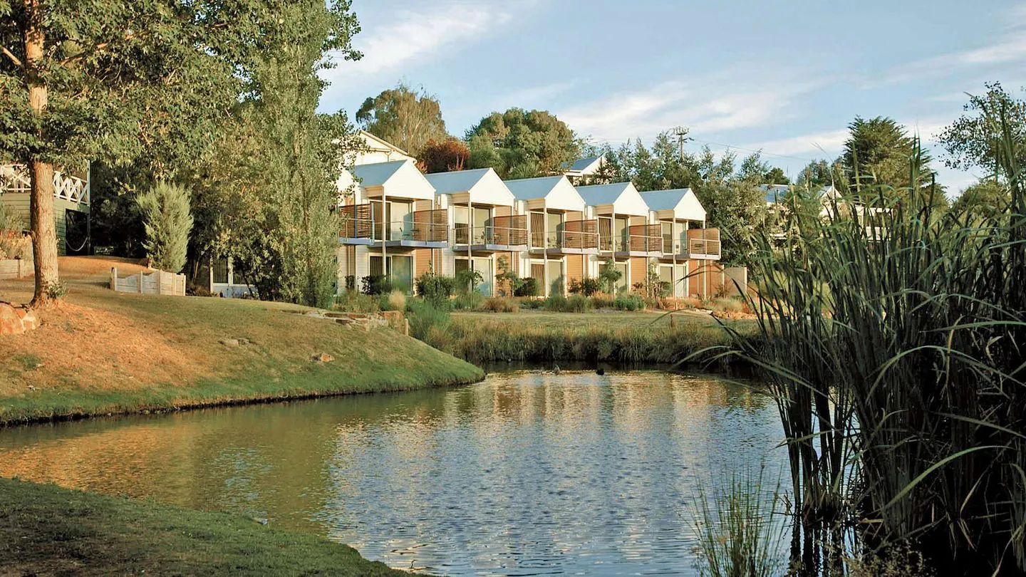 Stay at the Lake House on our Adelaide to Melbourne luxury tour