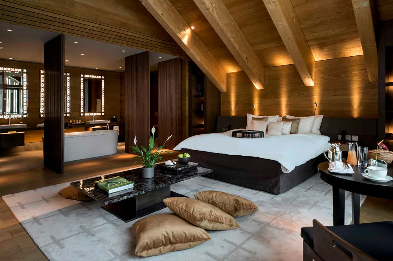 Stay in luxury hotels throughout Switzerland including The Chedi on a luxury self drive tour